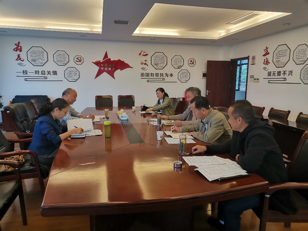 市人大法工委赴龙蟠社管中心调研基层立法联系点工作.jpg