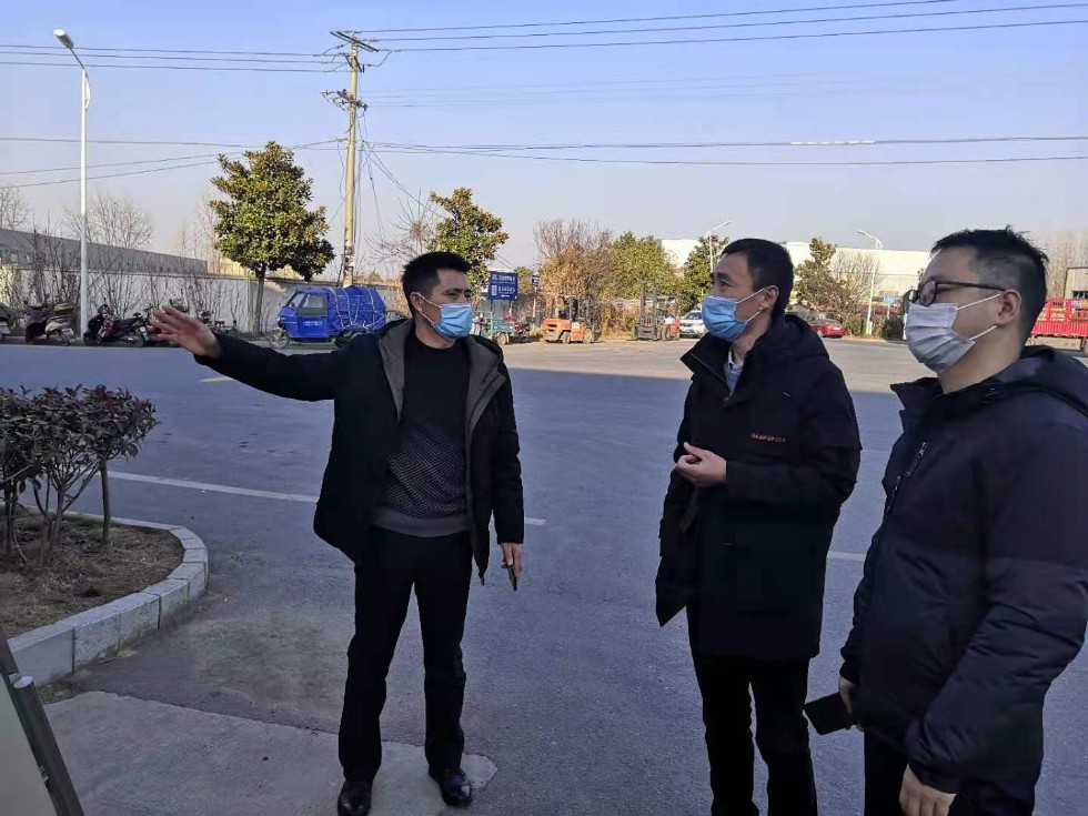 沙河镇人大主席团调研督导疫情防控工作.JPG